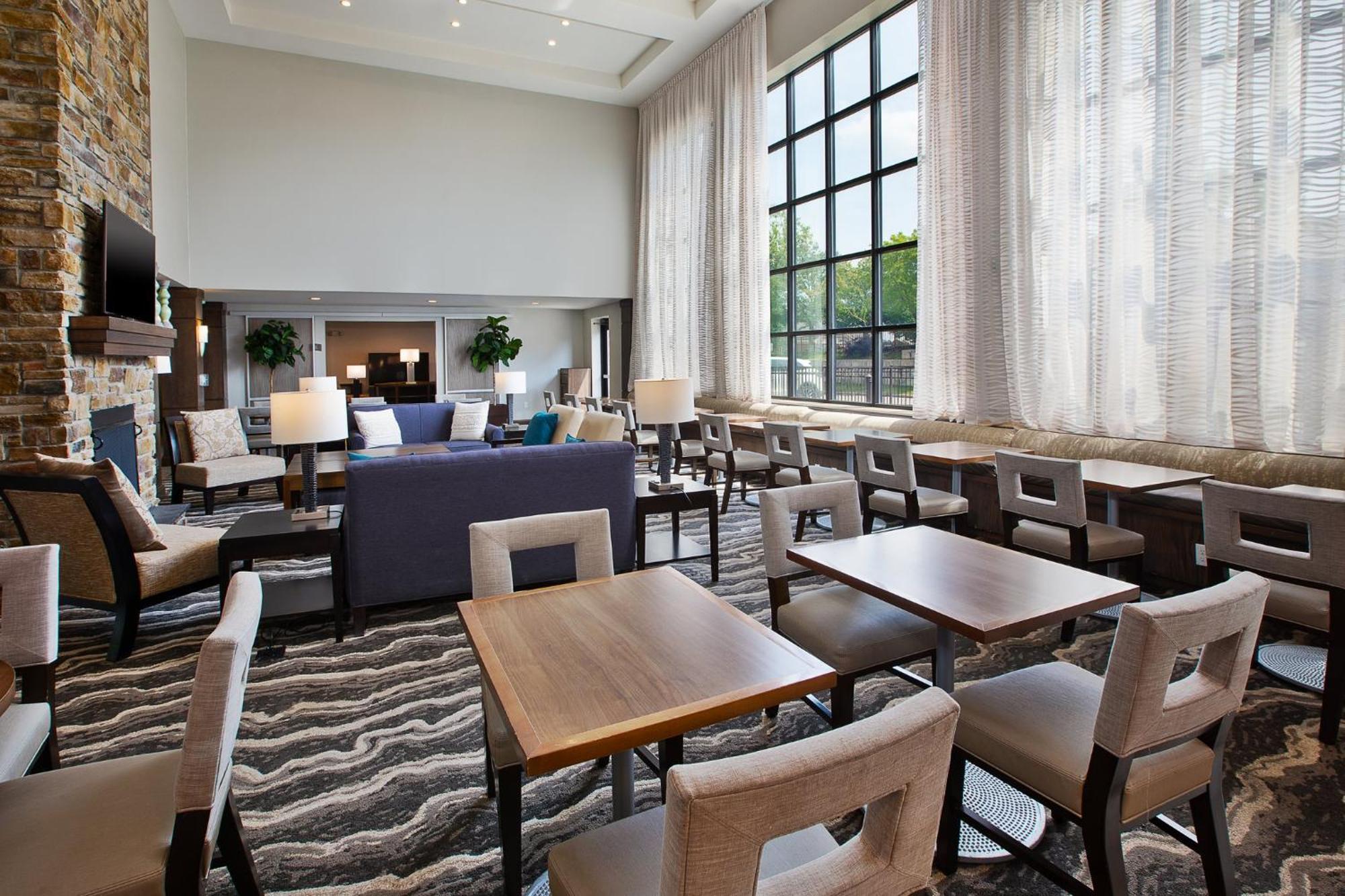 Staybridge By Ihg 3*