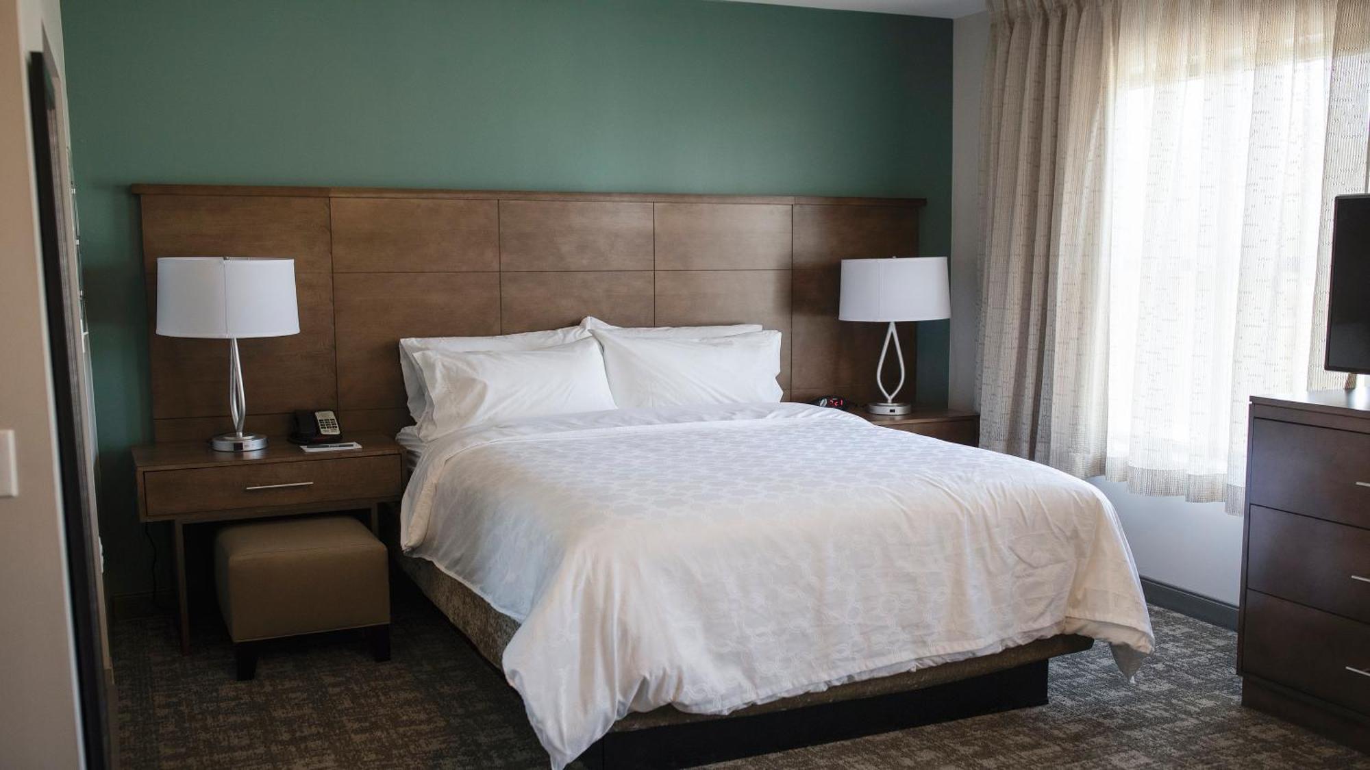 Staybridge By Ihg